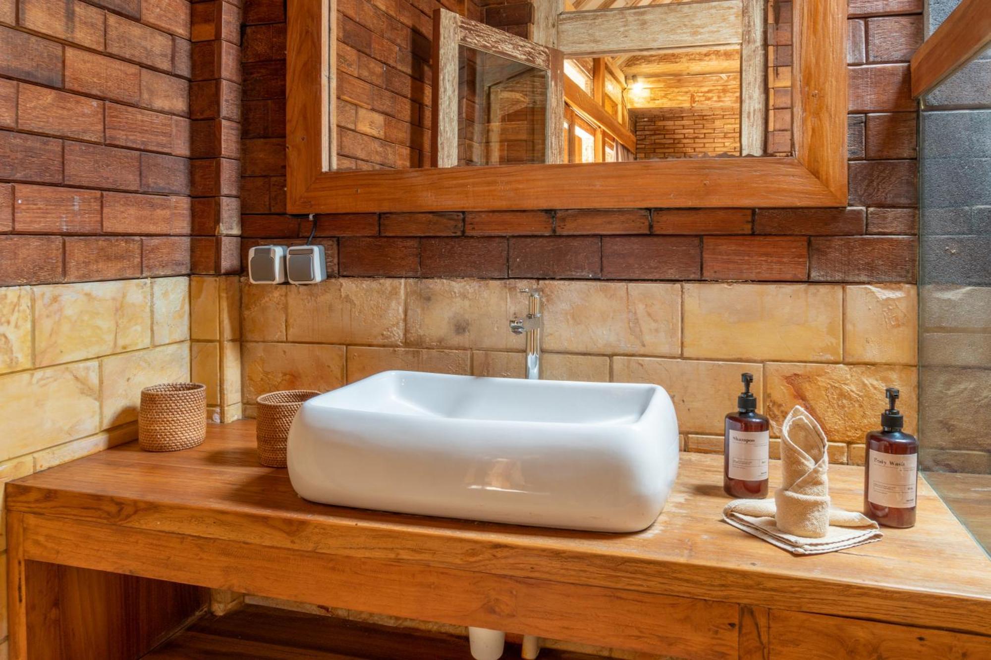 Jawa House Private Villas Джили Трауанган Екстериор снимка